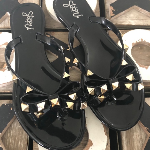 🌼Girl’s Studded Jelly Sandals (Cream) - Picture 6 of 7